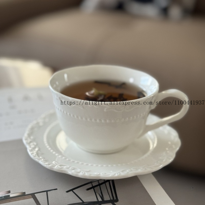 French Light Luxury Embossed F - Coffee Tea Mix ulasan dan harga